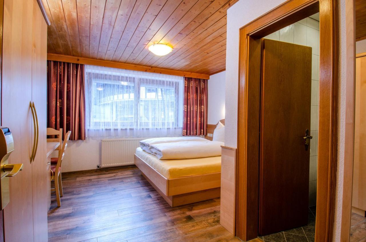 Hotel Garni Golfais イシュグル エクステリア 写真